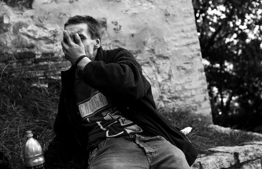 david tesinsky sociedad adiccion fotografia callejera blanco y negro 6