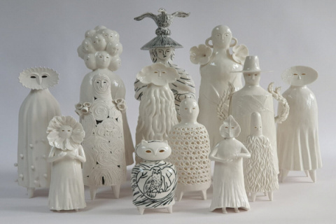 El batallón de criaturas fantásticas de cerámica de Sophie Woodrow